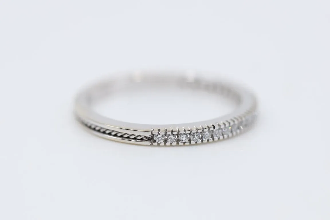 18k White Gold Diamond 0.24ctw Wedding Band Size 8 (2.58g)