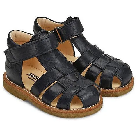 Angulus sandal