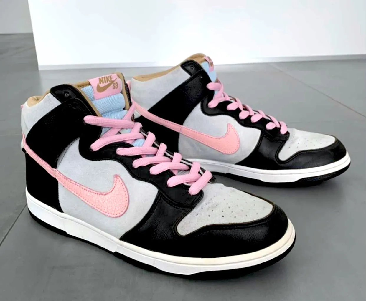 Dunk High SB ‘Perfect Pink’