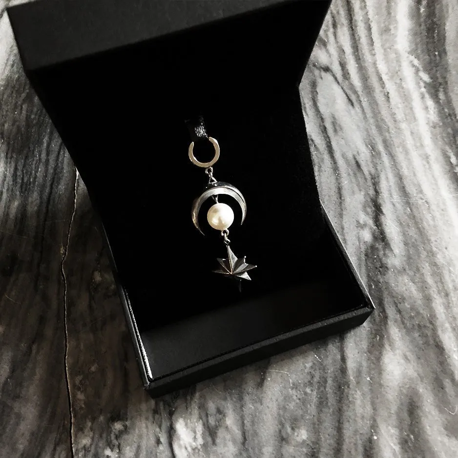 Eclipse Lunaire earring