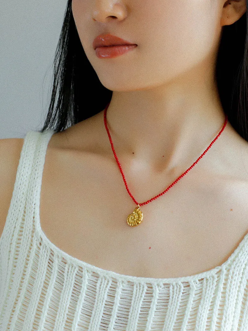 Mini Red Coral Beads Seashell Pendant