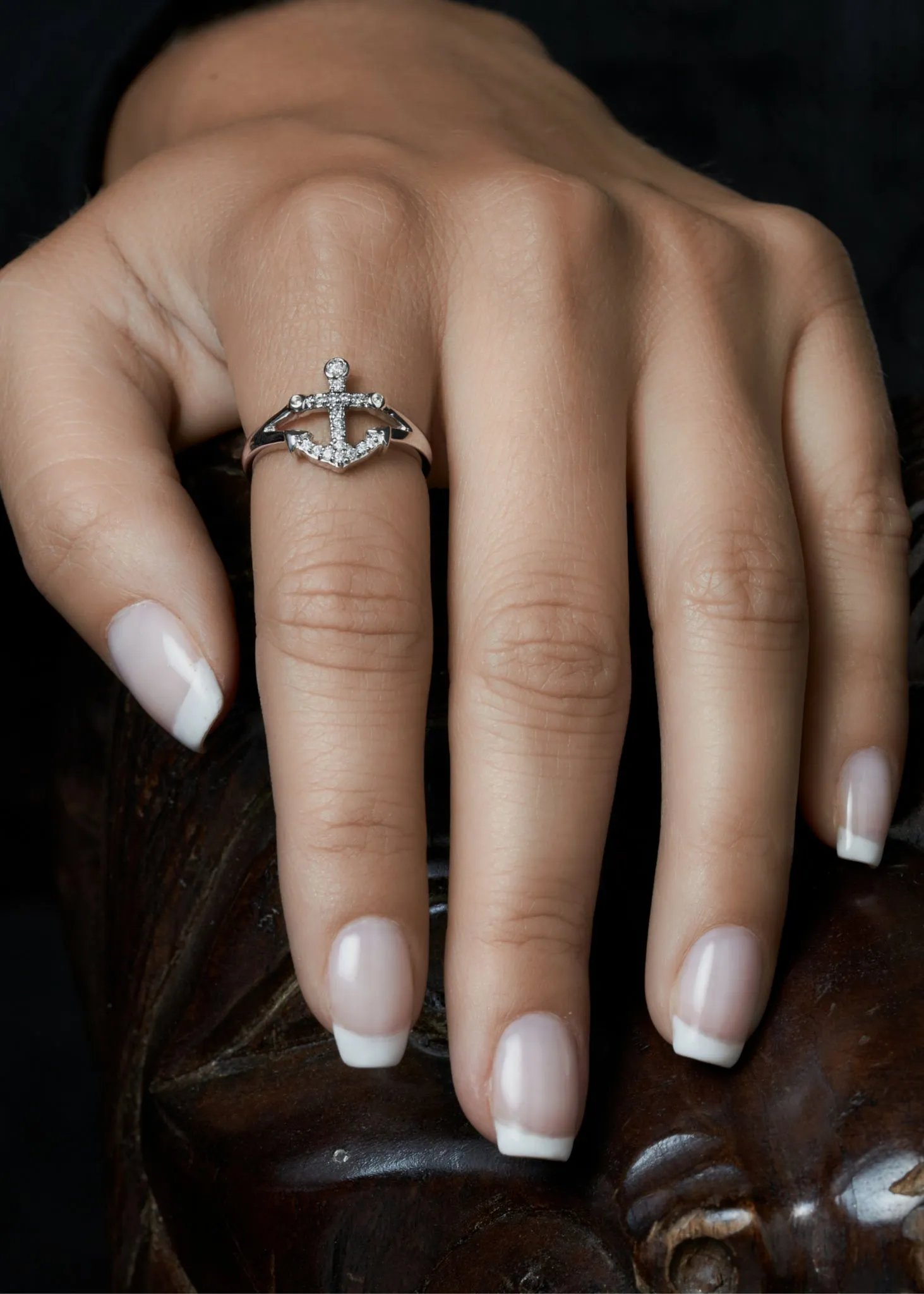 Sterling Anchor Ring with simulated diamonds