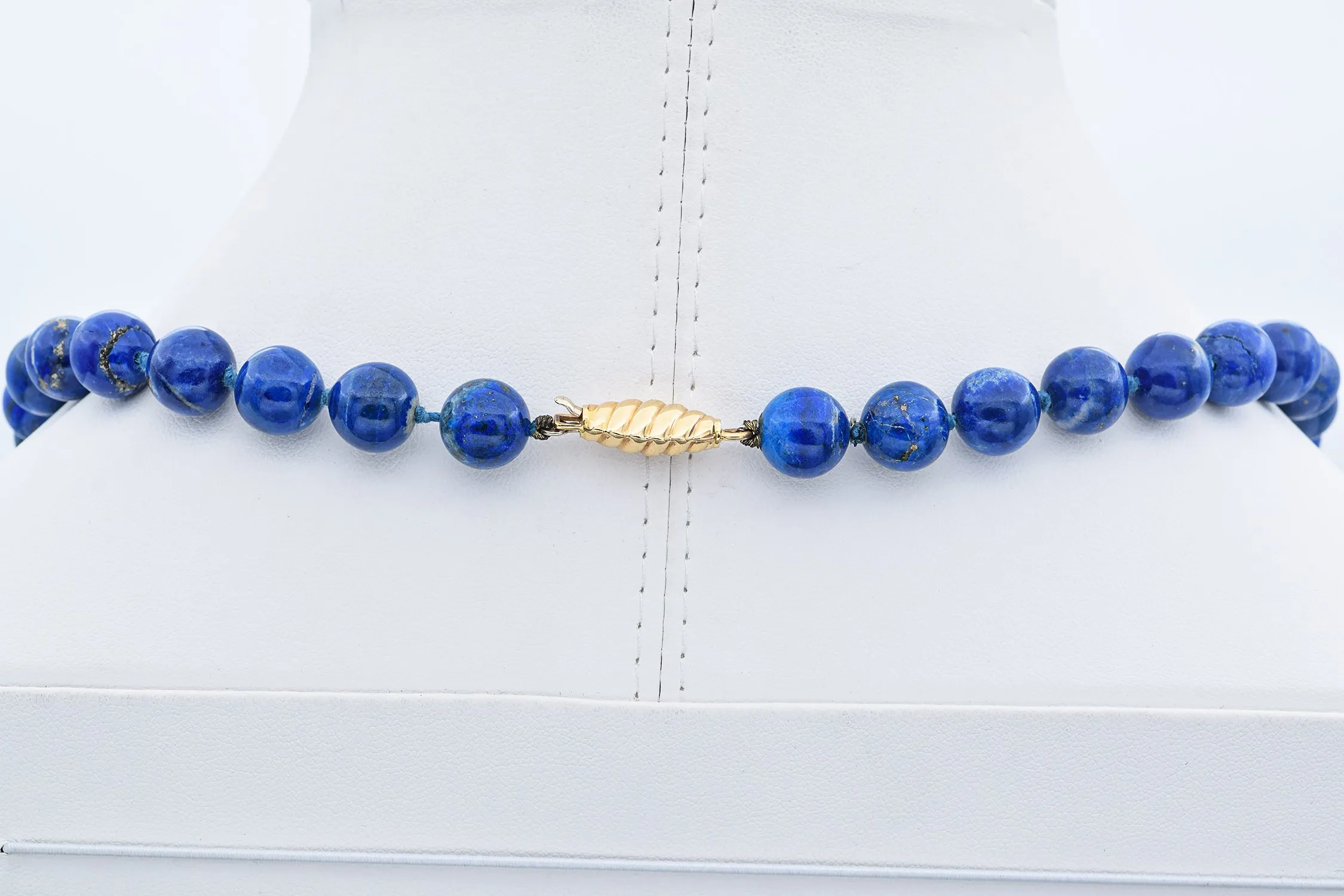 Vintage 10 mm Lapis Lazuli 14K Yellow Gold Beaded Strand Necklace 18.75 Inches